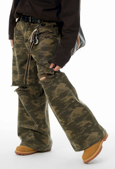 Distressed Spots Camouflage Jeans