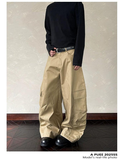 Big Pocket Wide Cut Cargo Pants
