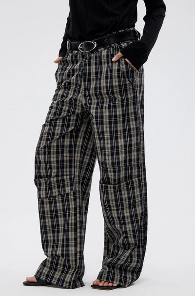 Plaid Pattern Detail Pants