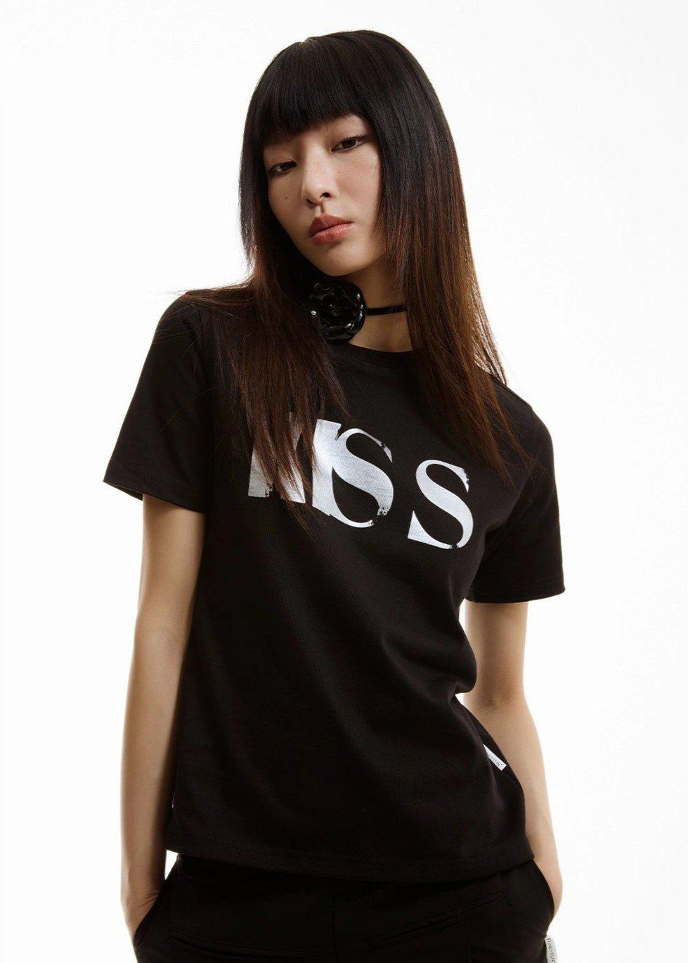 Kiss Text Print Casual T-Shirt Korean Street Fashion T-Shirt By Funky Fun Shop Online at OH Vault