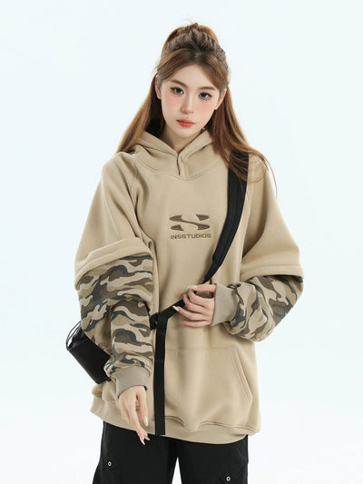 Camouflage Spliced Sleeves Hoodie