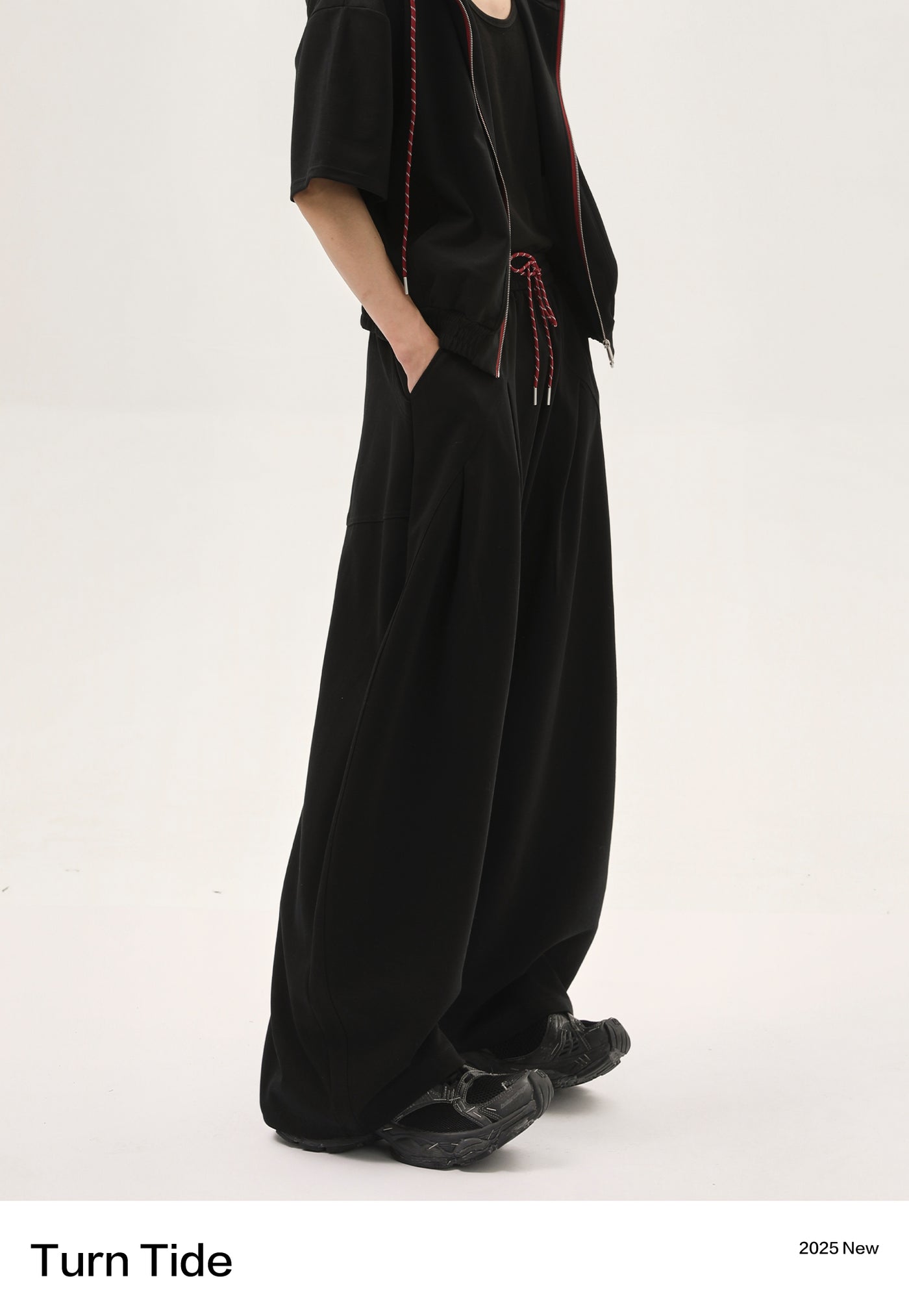 Contrast Drawstring Zipped Hoodie & Pleated Sweatpants Set Korean Street Fashion Clothing Set By Turn Tide Shop Online at OH Vault