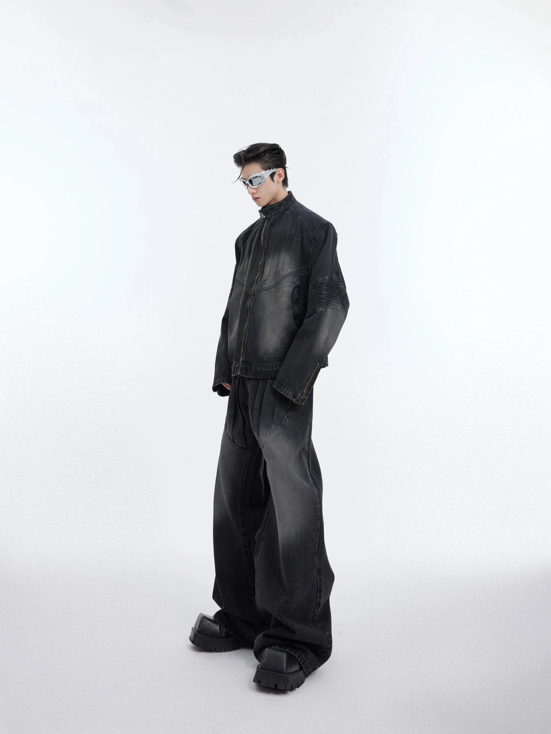 Fade Zipped Denim Jacket & Jeans Set Fade Zipped Denim Jacket & Jeans Set